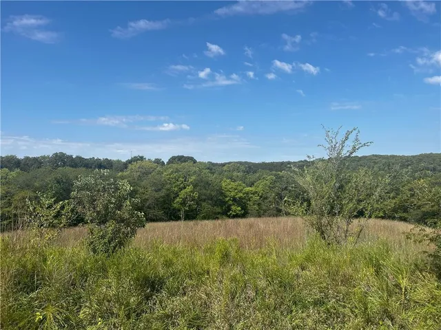 $649,750 | Y Highway, Oregon, MO 64473