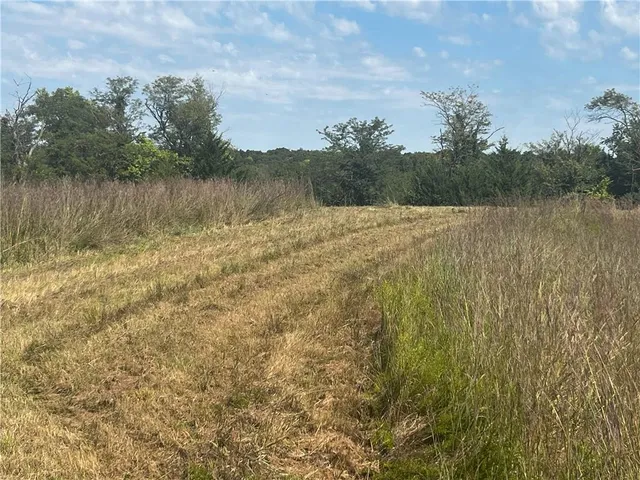 $649,750 | Y Highway, Oregon, MO 64473