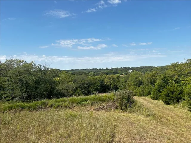 $649,750 | Y Highway, Oregon, MO 64473