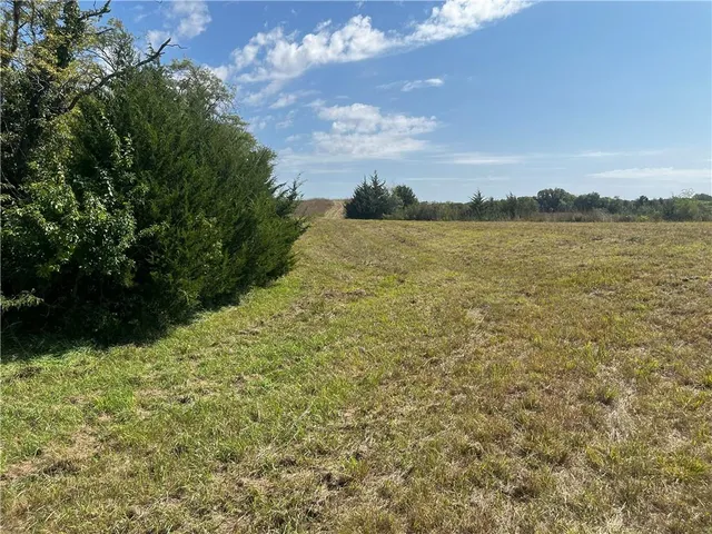 $649,750 | Y Highway, Oregon, MO 64473