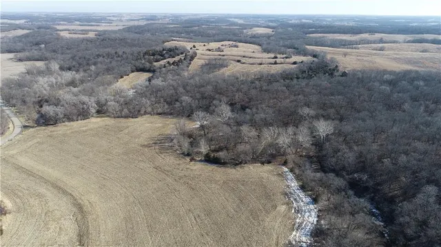 $649,750 | Y Highway, Oregon, MO 64473