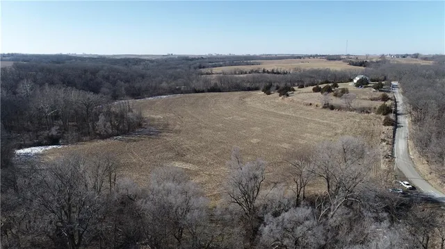 $649,750 | Y Highway, Oregon, MO 64473