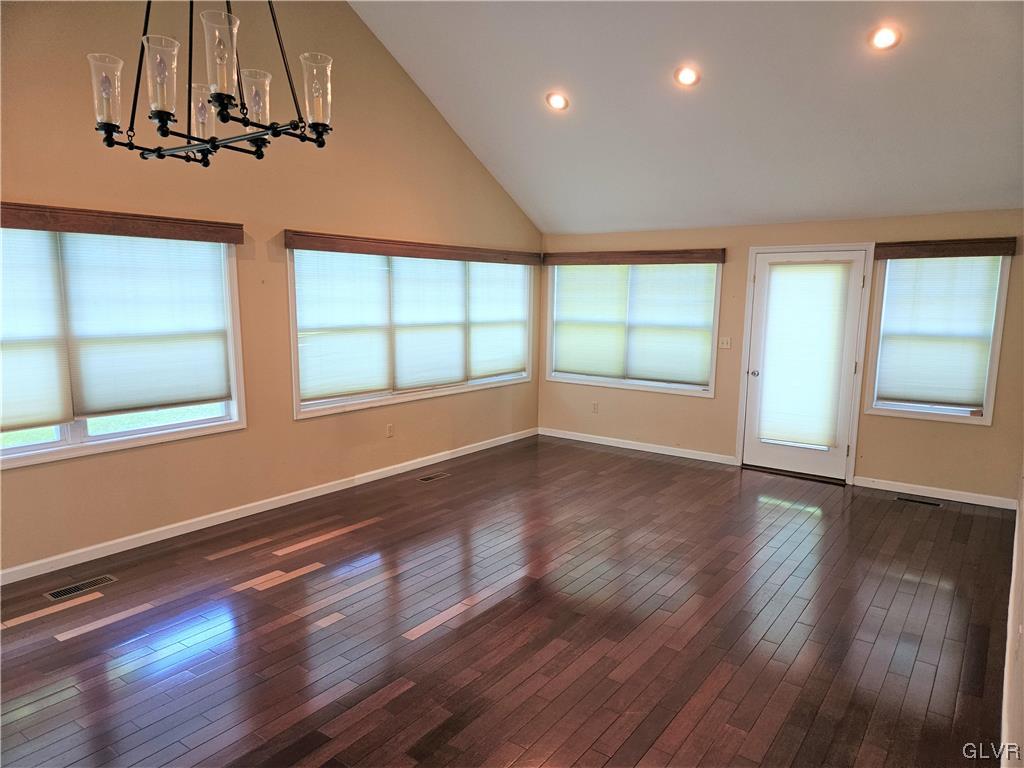 3313 Valley View Road Bethlehem, PA 18020 - Photo 16 of 45 Gallery Image 16