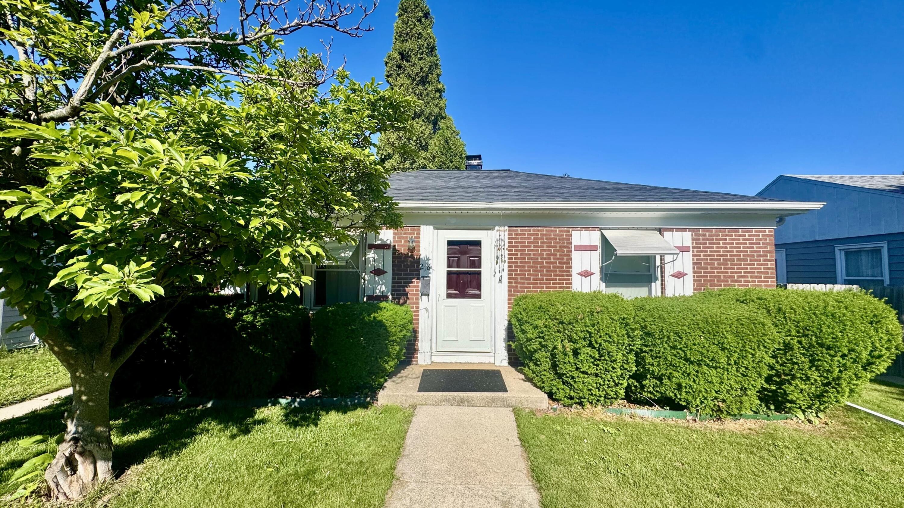 218 Luedtke Avenue Racine, WI 53405 - Photo 1 of 1 218 Luedtke Avenue