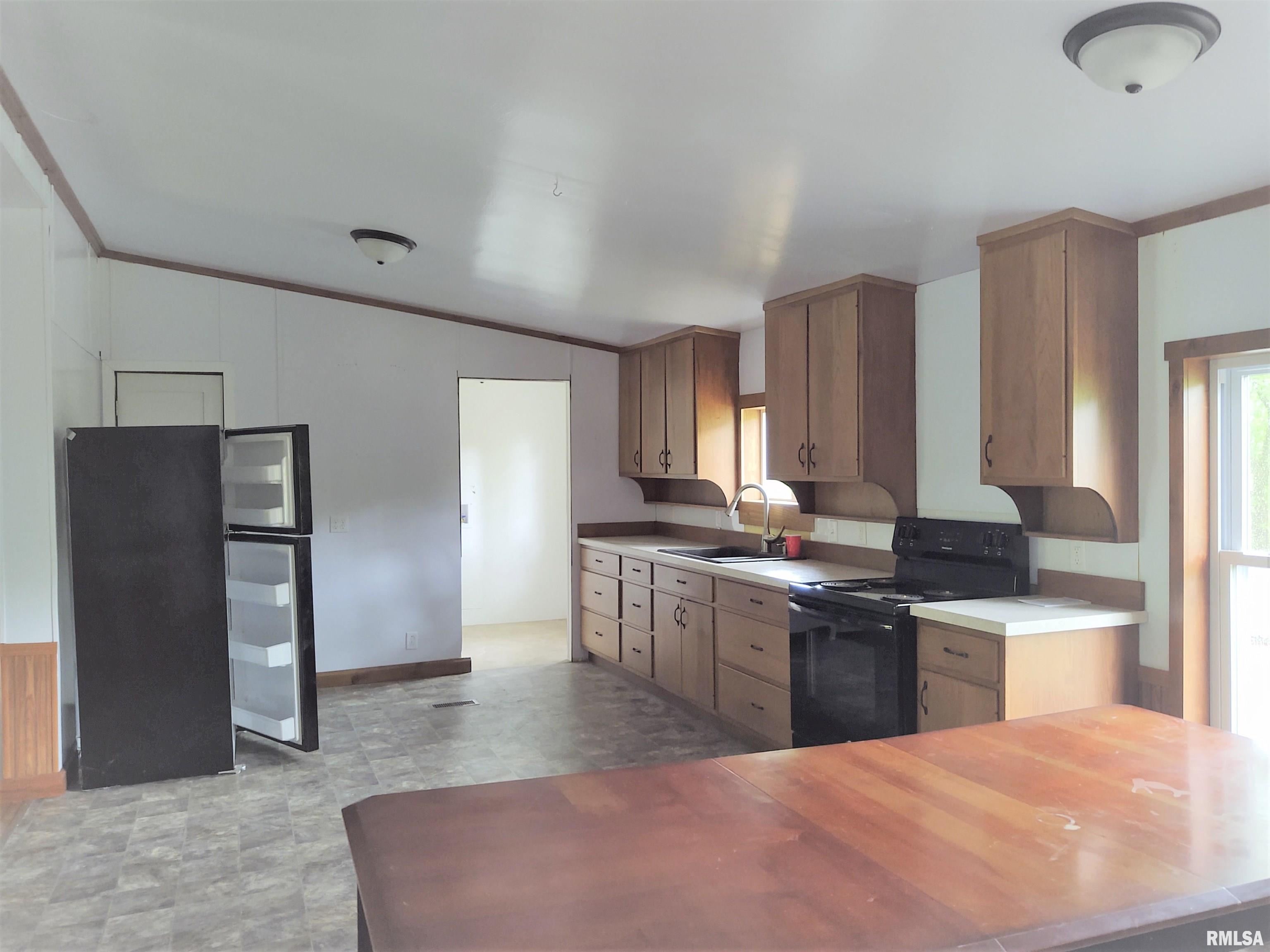 5525 Buncombe Road Vienna, IL 62995 - Photo 7 of 20