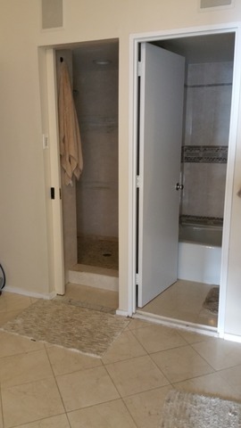175 East Delaware Place, Unit 8008 Chicago, IL 60611 - Photo 5 of 6