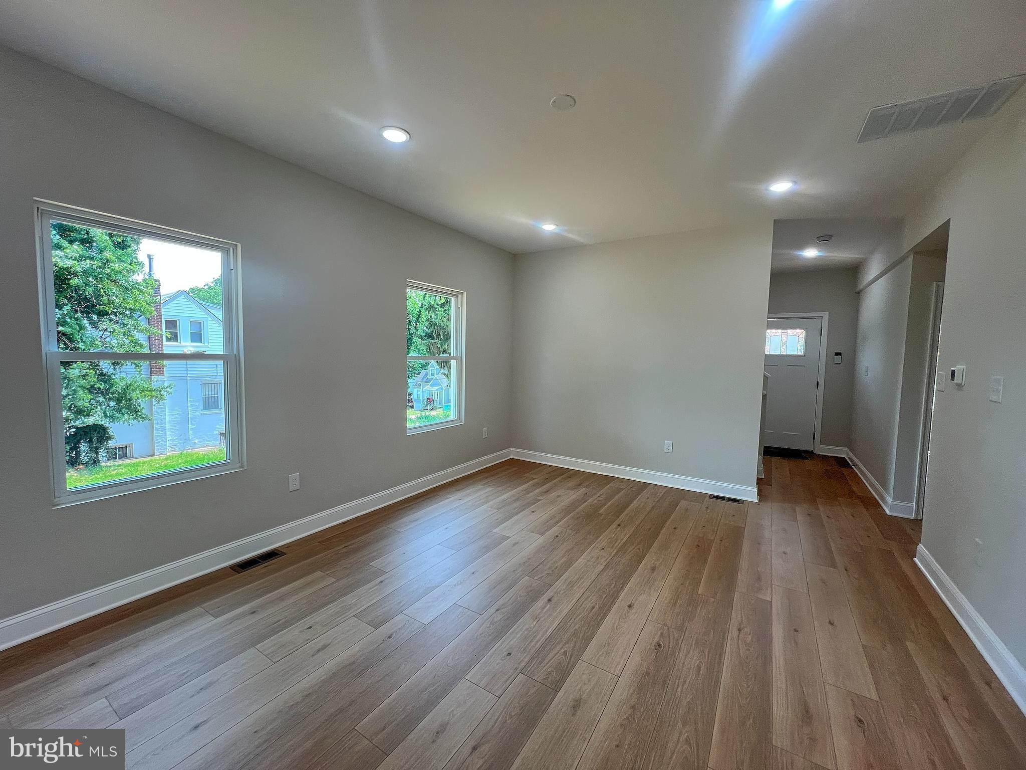 5510 Haddon Avenue Baltimore, MD 21207 - Photo 5 of 27 Gallery Image 5
