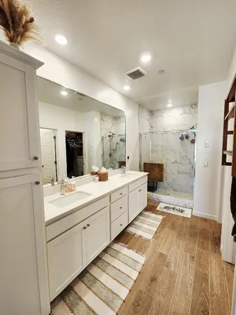 $441,000 | 902 Atlantica Drive South, Madera, CA 93636