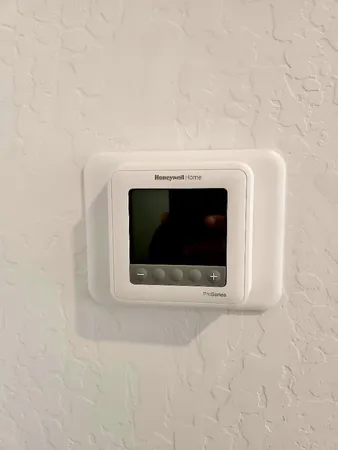 $441,000 | 902 Atlantica Drive South, Madera, CA 93636