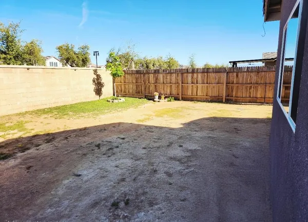 $441,000 | 902 Atlantica Drive South, Madera, CA 93636