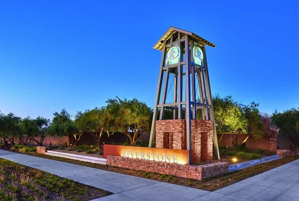 $441,000 | 902 Atlantica Drive South, Madera, CA 93636