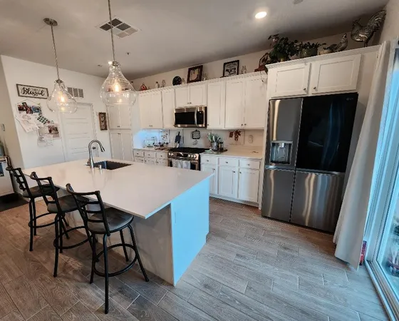 $441,000 | 902 Atlantica Drive South, Madera, CA 93636