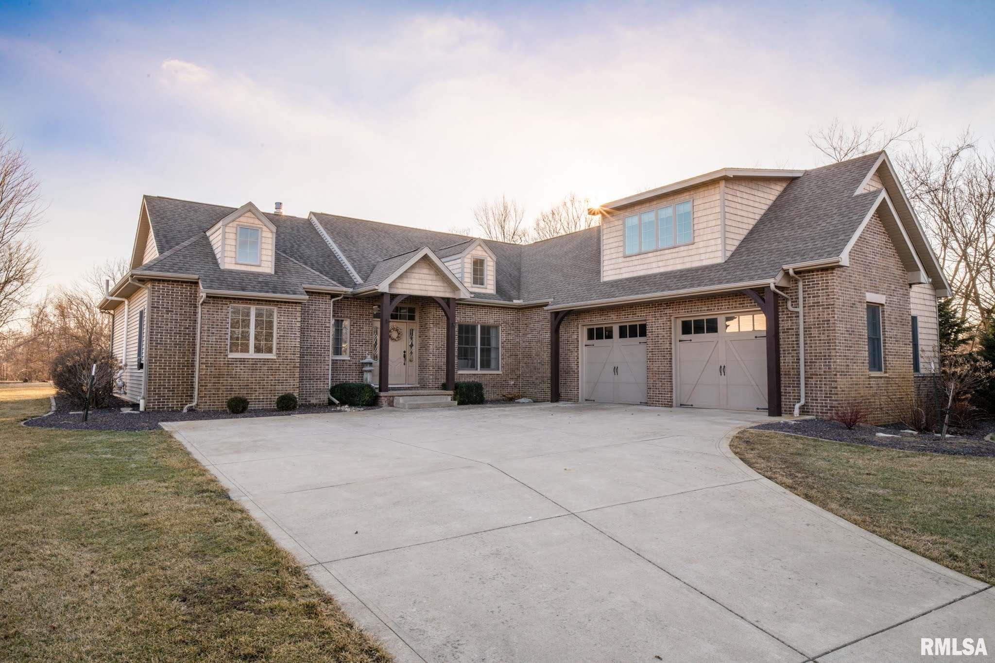 22833 Spring Creek Road Washington, IL 61571 - Photo 1 of 49 Gallery Image 1