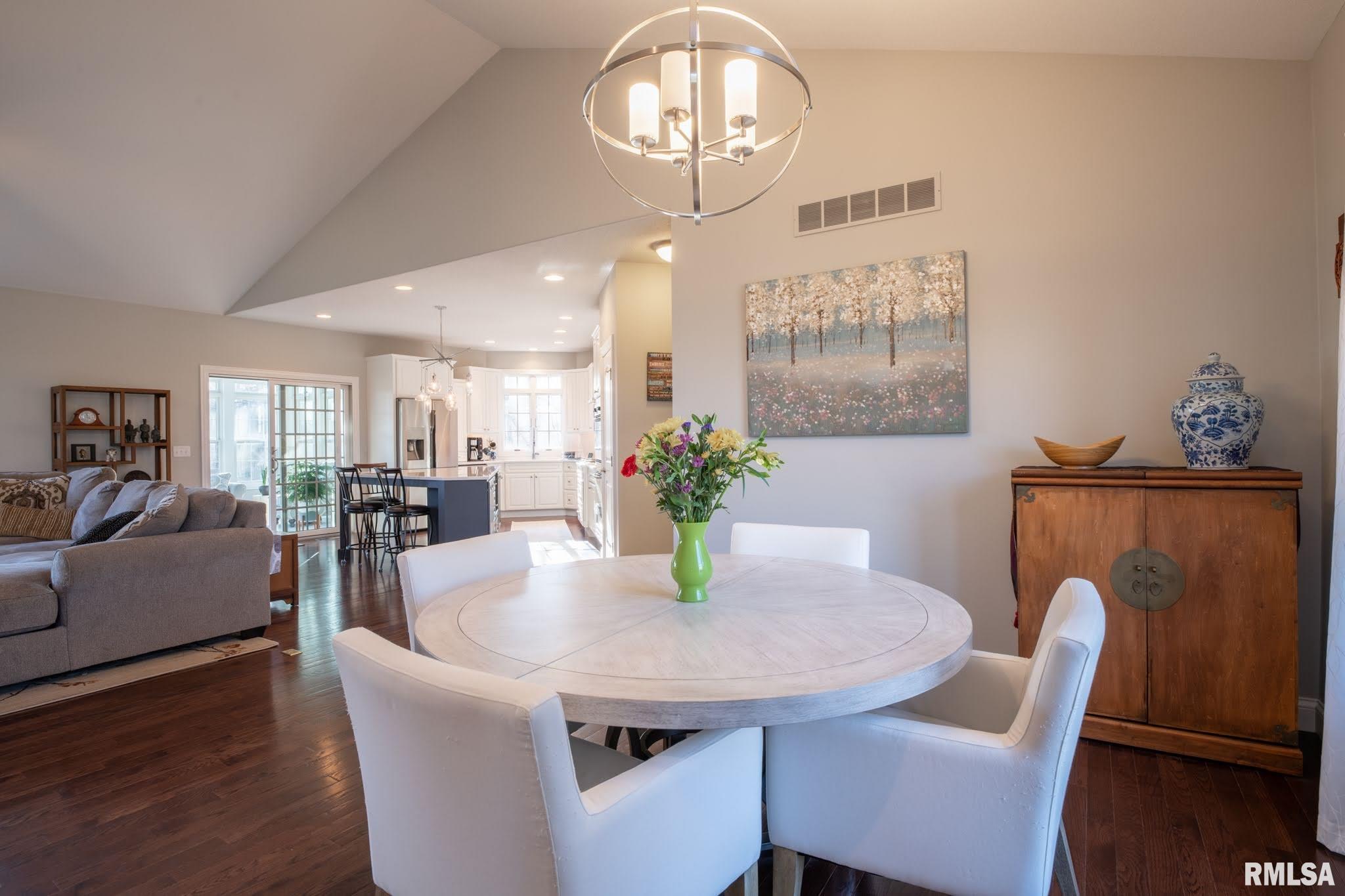 22833 Spring Creek Road Washington, IL 61571 - Photo 14 of 49 Gallery Image 14
