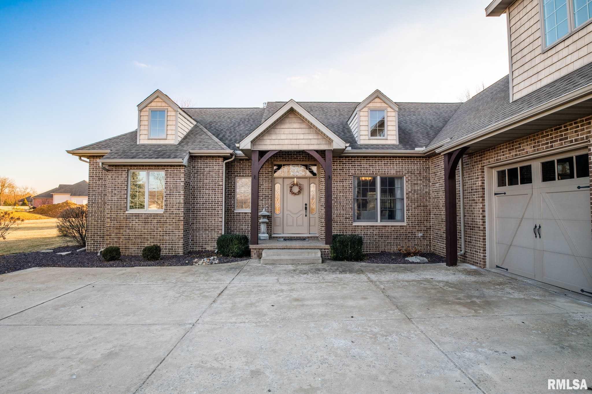 22833 Spring Creek Road Washington, IL 61571 - Photo 2 of 49 Gallery Image 2