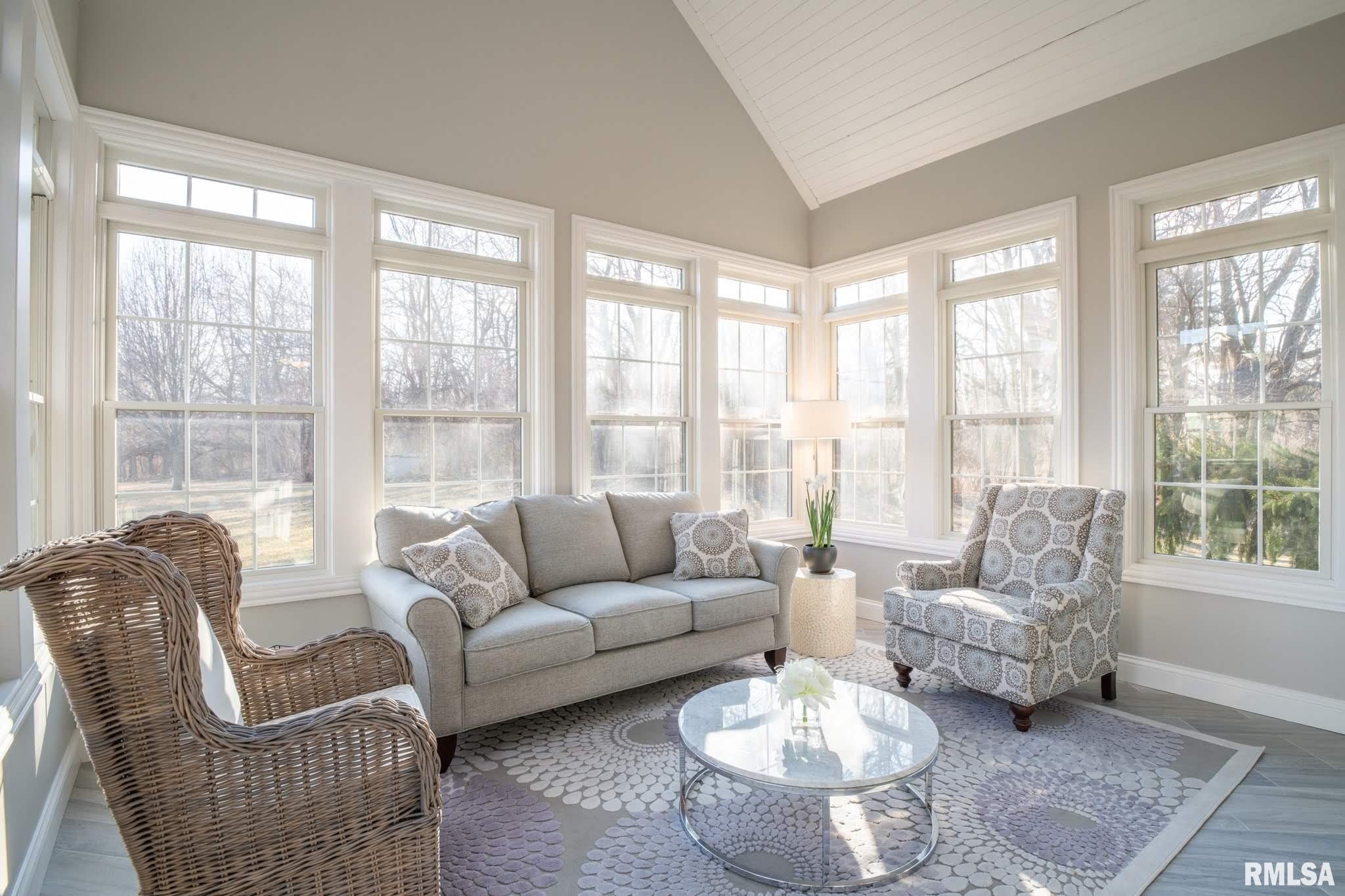 22833 Spring Creek Road Washington, IL 61571 - Photo 25 of 49 Gallery Image 25