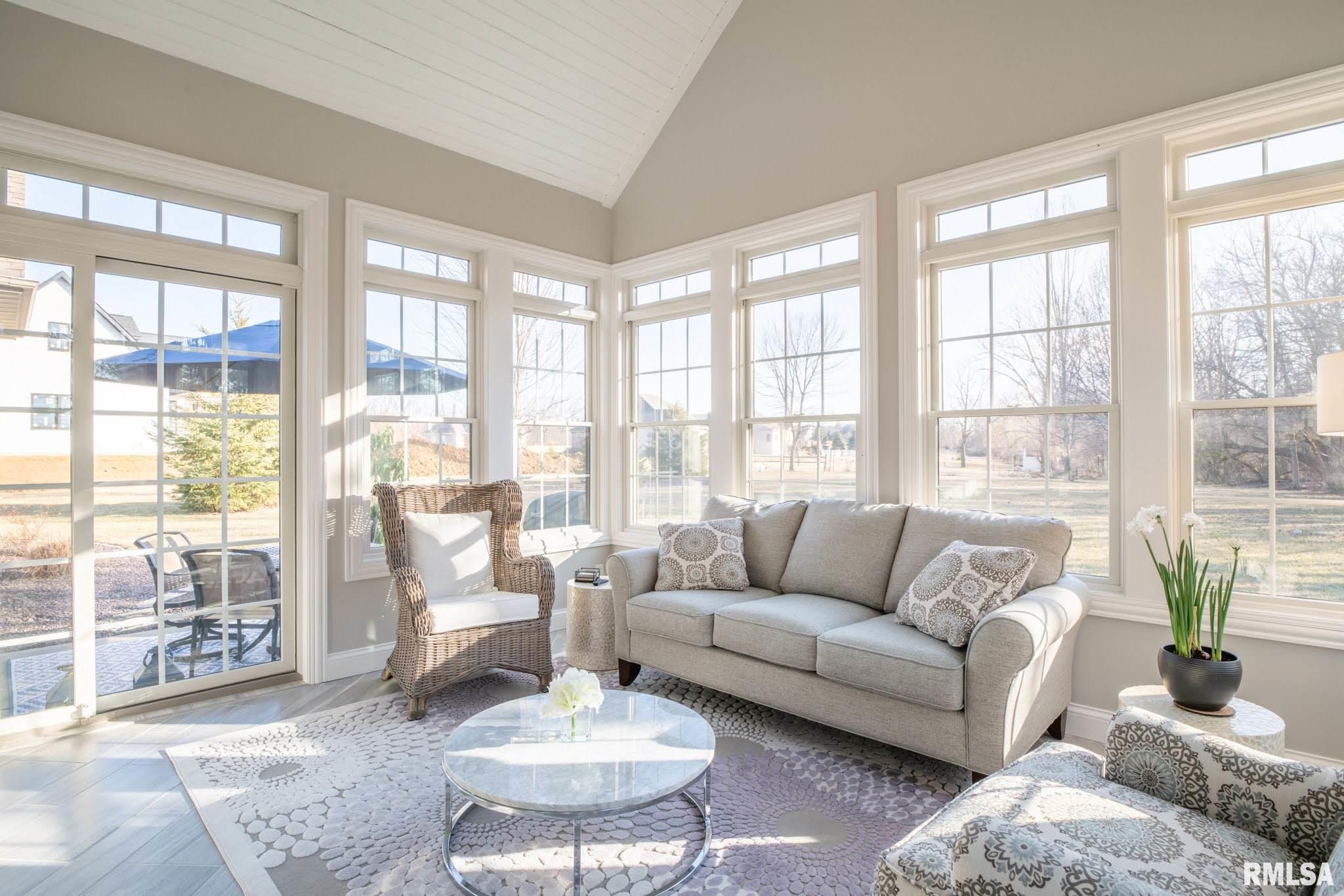 22833 Spring Creek Road Washington, IL 61571 - Photo 26 of 49 Gallery Image 26