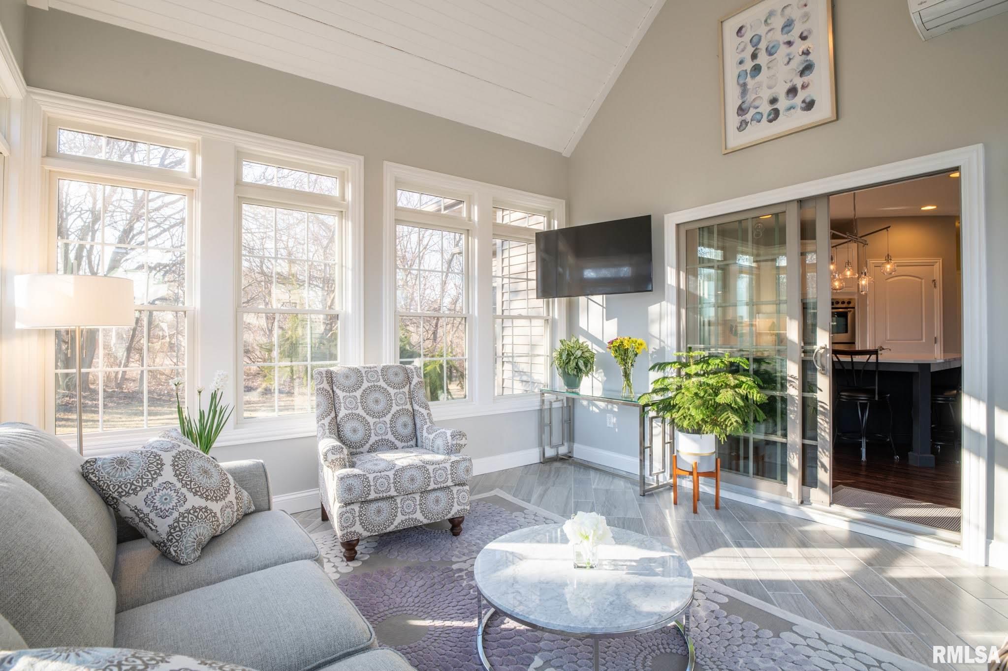 22833 Spring Creek Road Washington, IL 61571 - Photo 27 of 49 Gallery Image 27