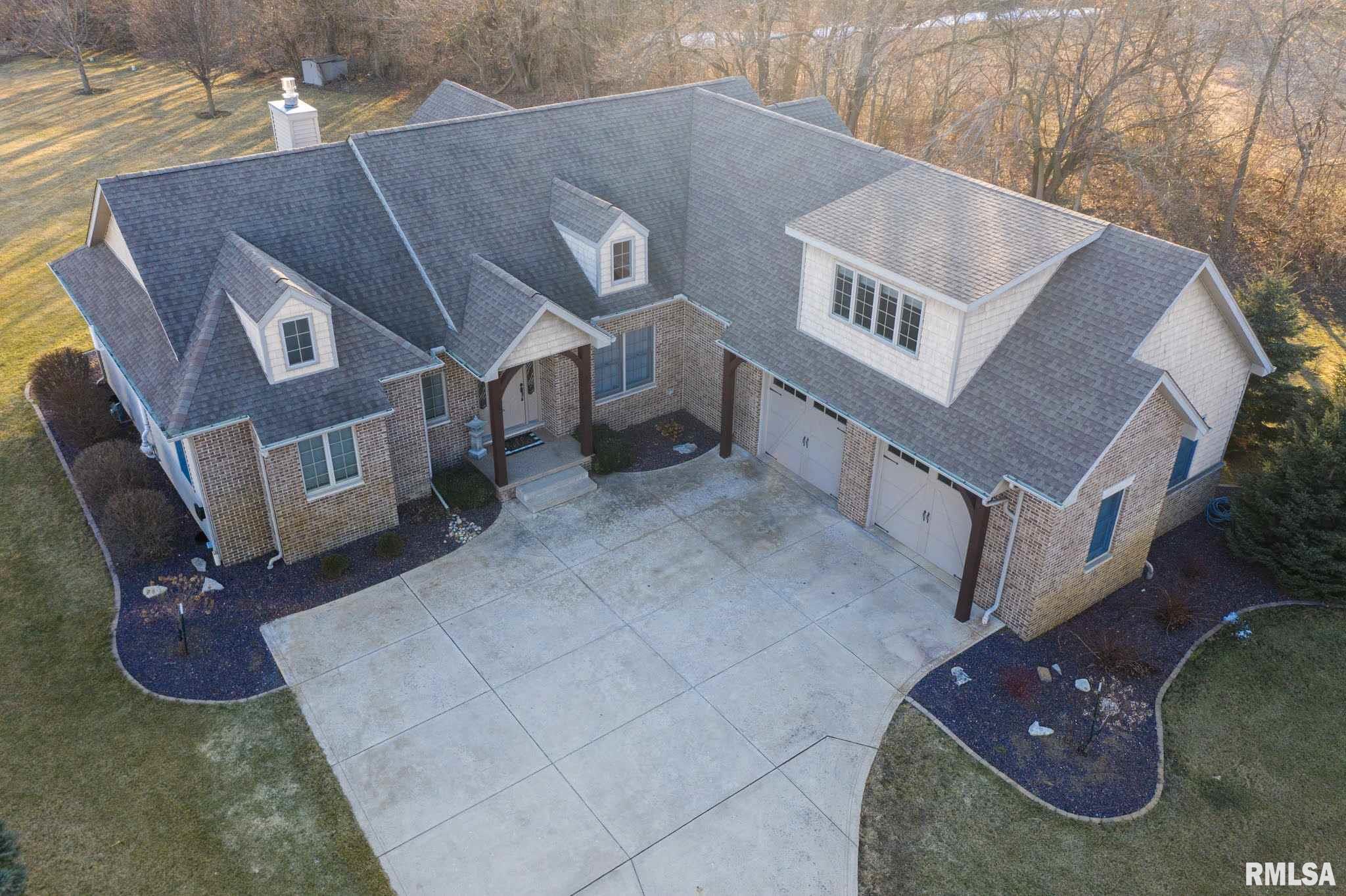 22833 Spring Creek Road Washington, IL 61571 - Photo 4 of 49 Gallery Image 4