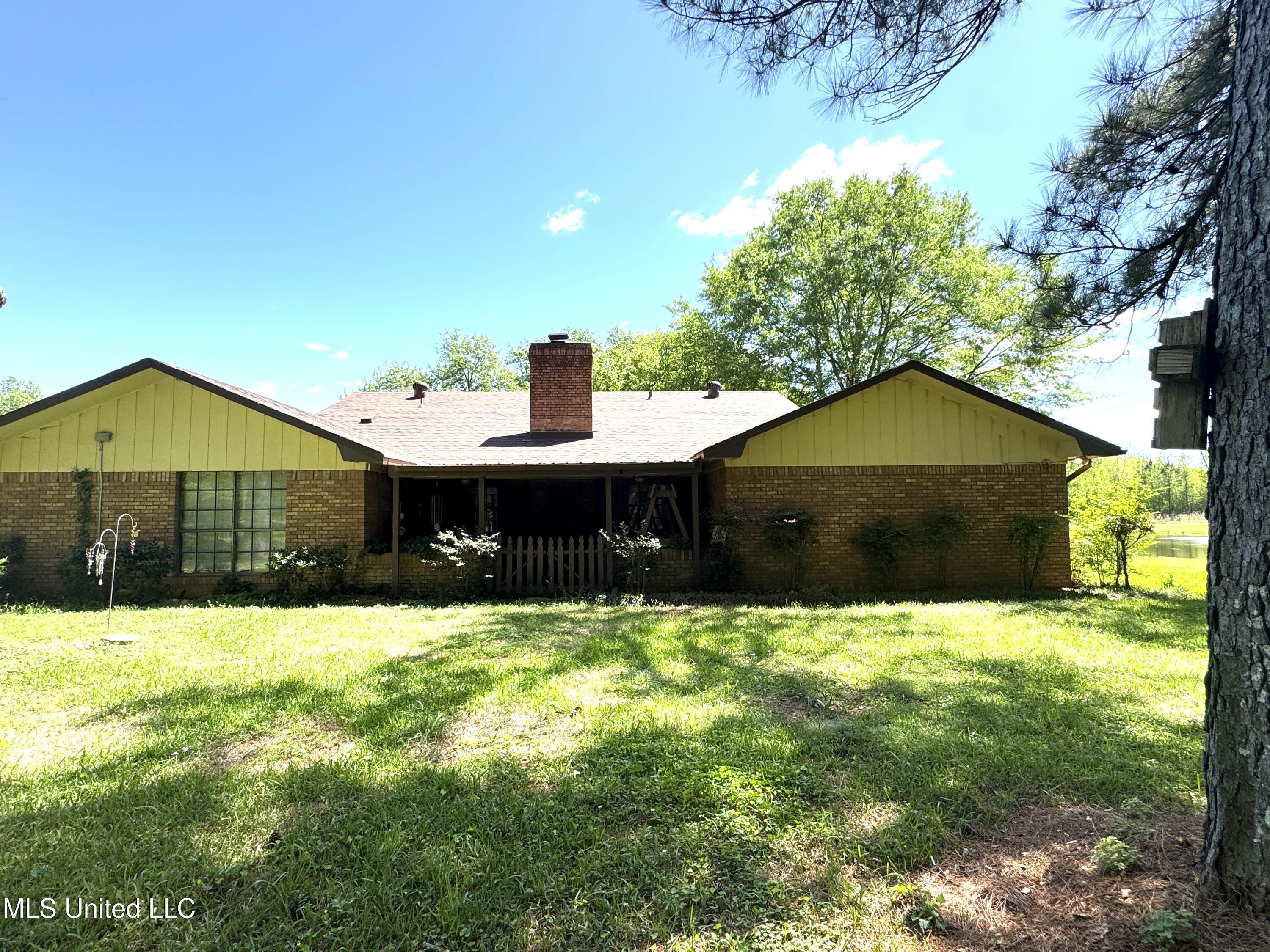 235 Parks Road Jackson, MS 39212 - Photo 7 of 18 IMG_4196