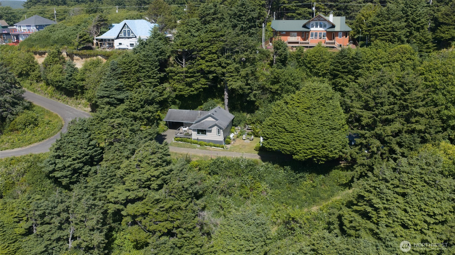 17 Sunset Street Moclips, WA 98562 - Photo 16 of 40