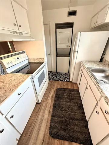 a view of a kitchen from the roof