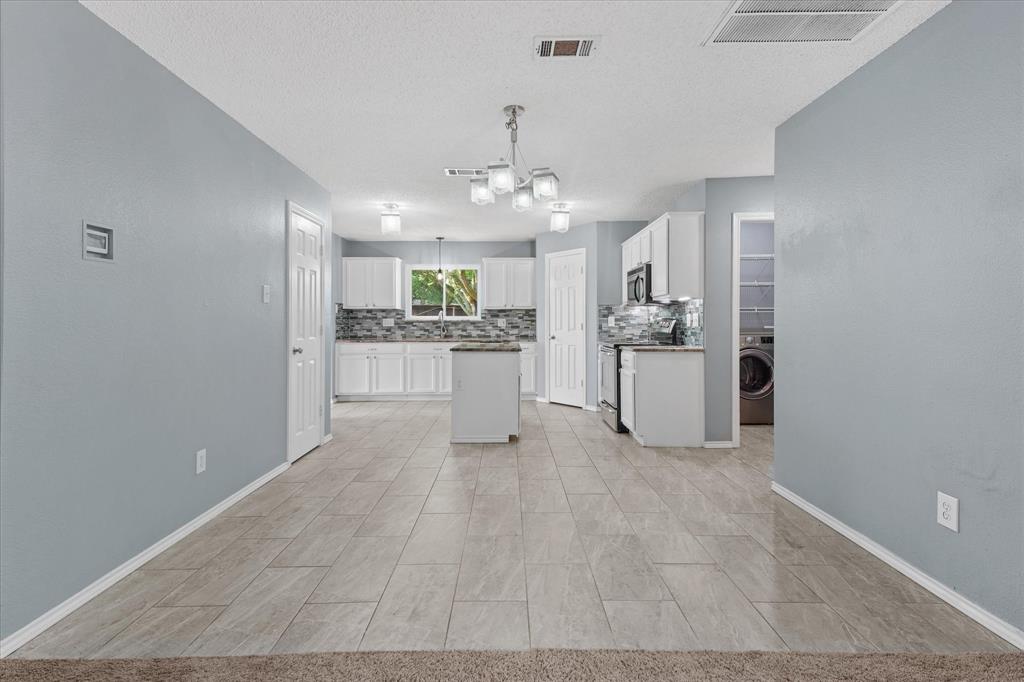 4915 West Creek Road Sachse, TX 75048 - Photo 9 of 34