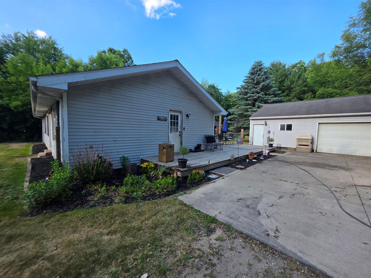 4201 Secor Road Ida, MI 48140 - Photo 42 of 44 Gallery Image 42
