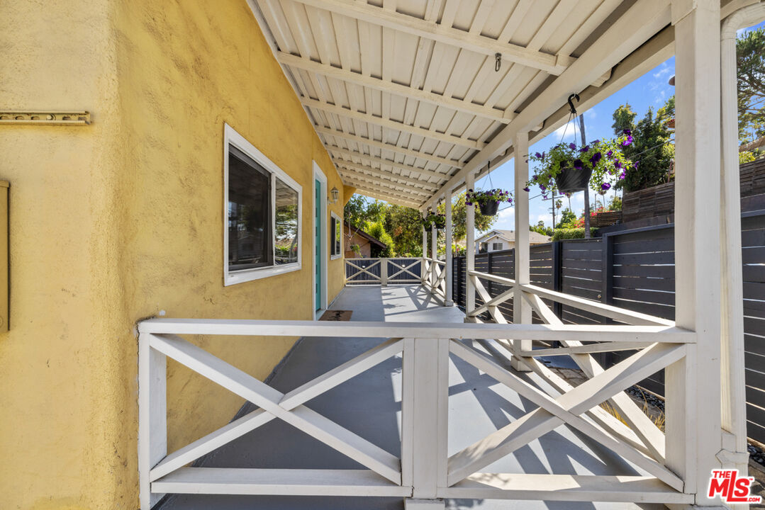 3110 Pyrites Street Los Angeles, CA 90032 - Photo 7 of 30 a view of a chairs and table in a patio