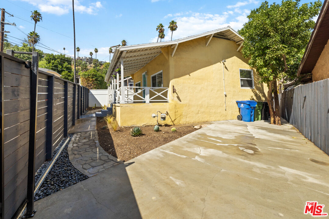 3110 Pyrites Street Los Angeles, CA 90032 - Photo 8 of 30 a view of outdoor space and deck