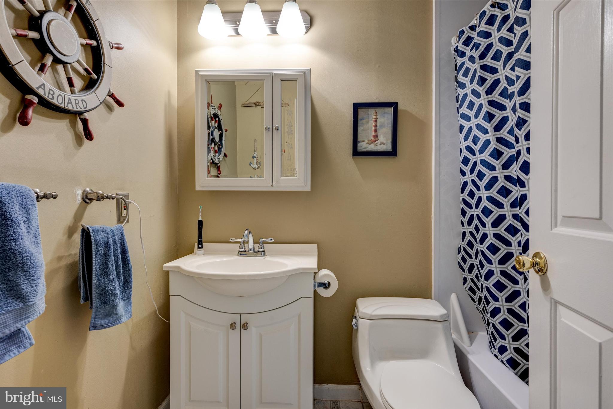 17 Uranus Road Sewell, NJ 08080 - Photo 21 of 35