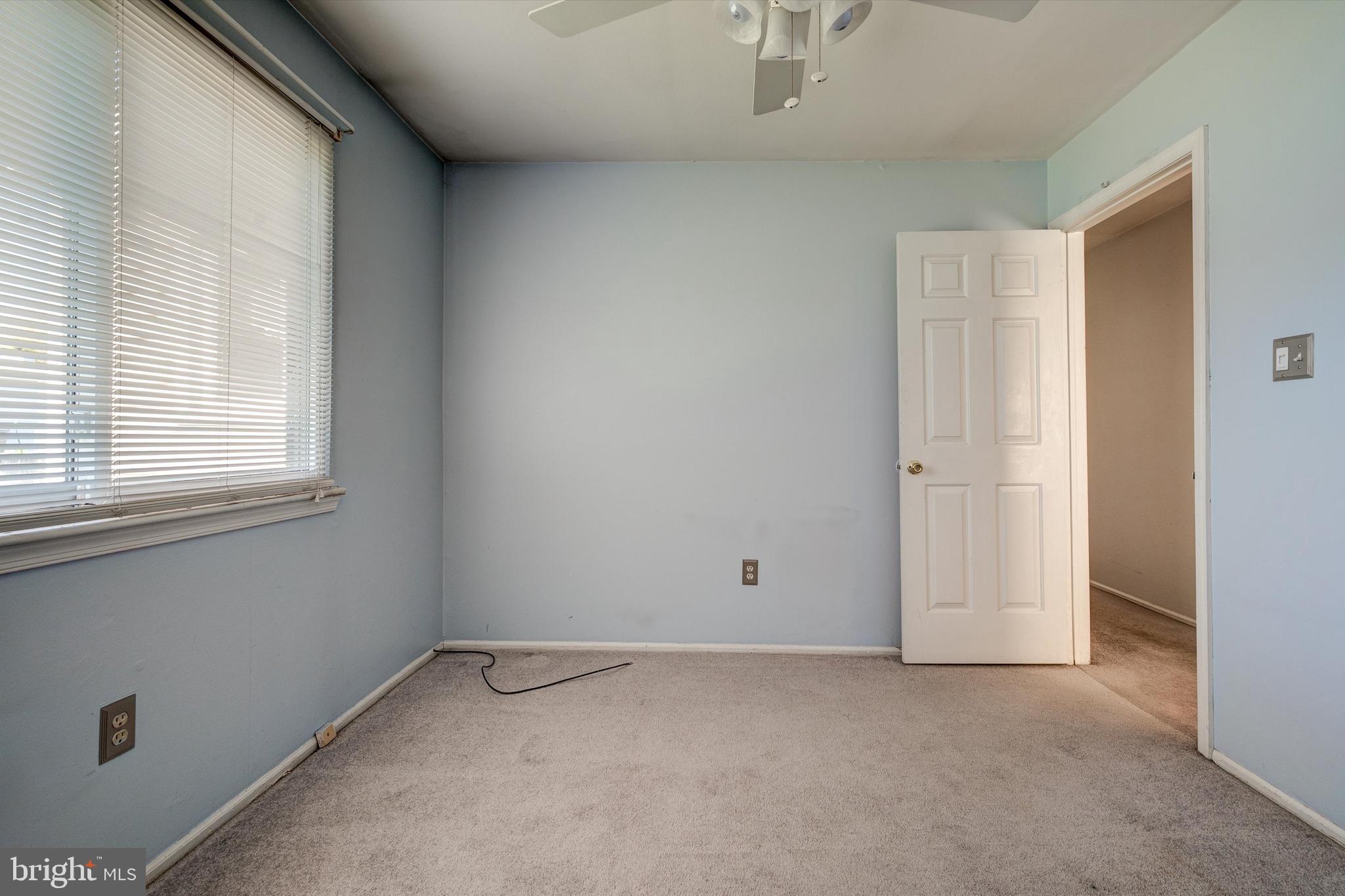 17 Uranus Road Sewell, NJ 08080 - Photo 27 of 35