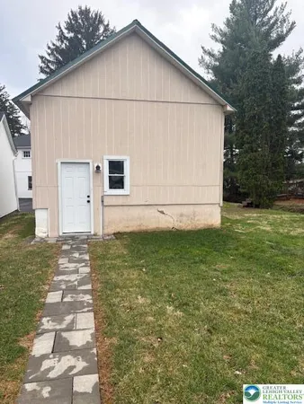 $2,500 | 8938 Breinigsville Road, Breinigsville, PA 18031