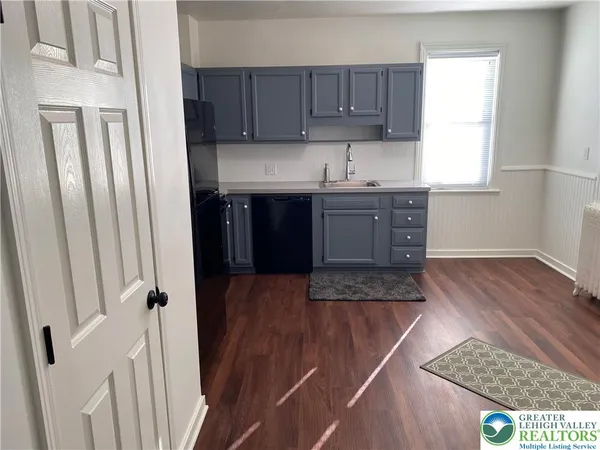 $2,500 | 8938 Breinigsville Road, Breinigsville, PA 18031