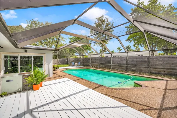 $1,125,000 | 8541 Southwest 87th Court, Miami, FL 33173