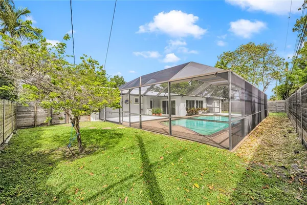$1,125,000 | 8541 Southwest 87th Court, Miami, FL 33173