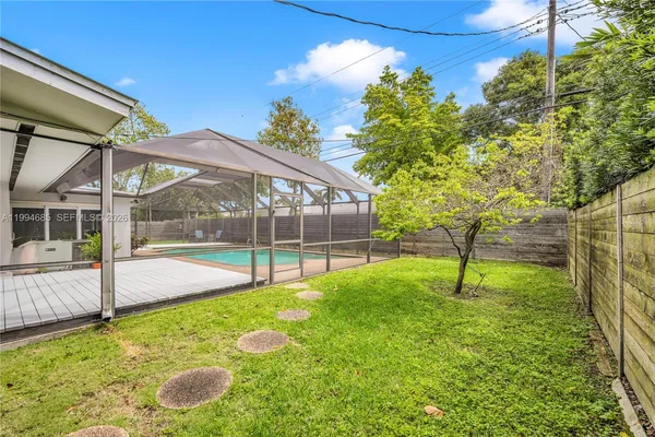 $1,125,000 | 8541 Southwest 87th Court, Miami, FL 33173