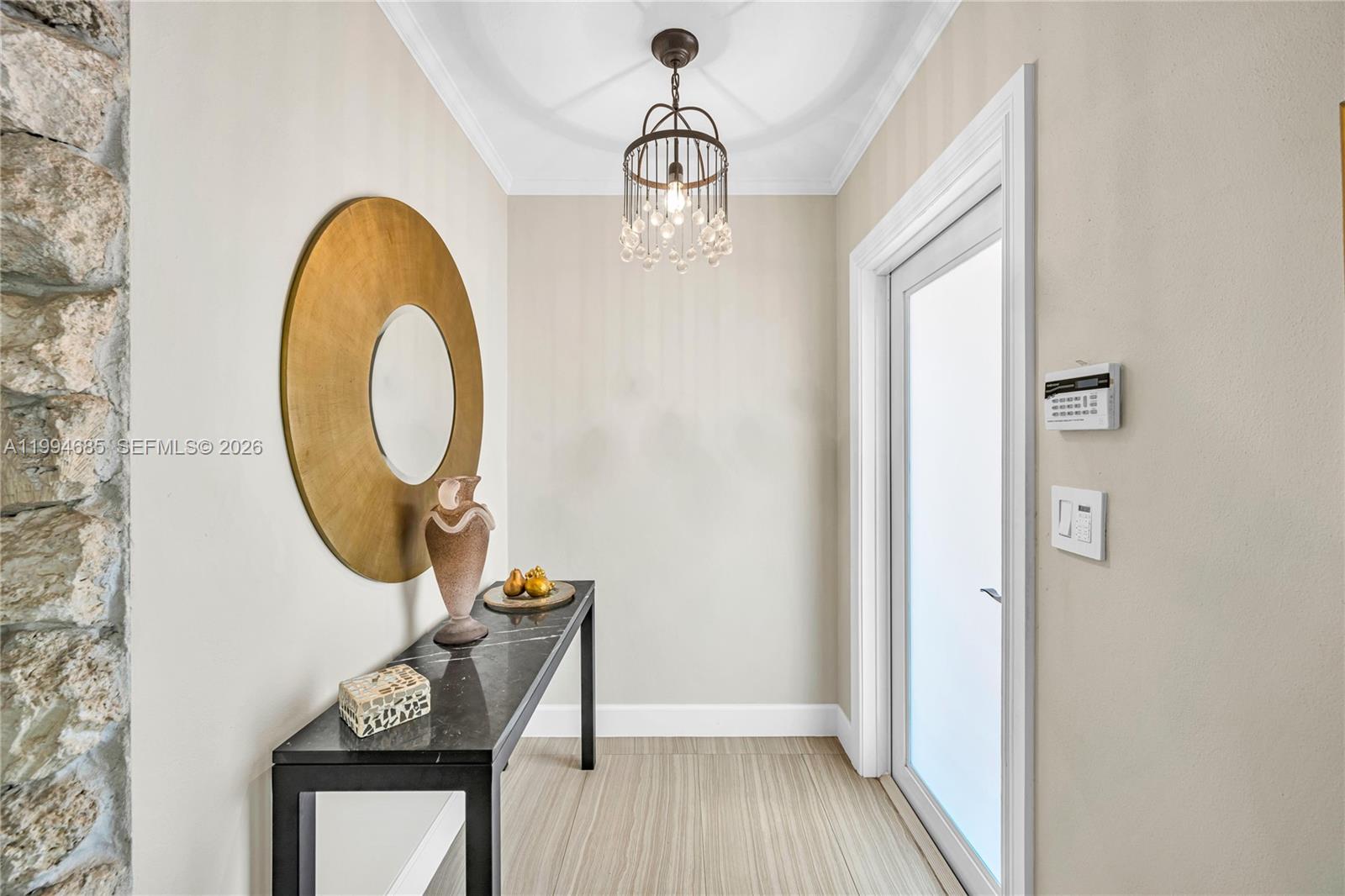 8541 Southwest 87th Court Miami, FL 33173 - Photo 5 of 41