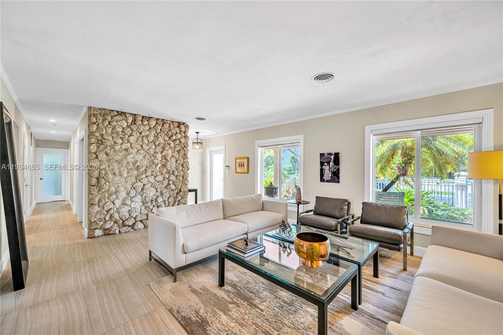 8541 Southwest 87th Court Miami, FL 33173 - Photo 7 of 41