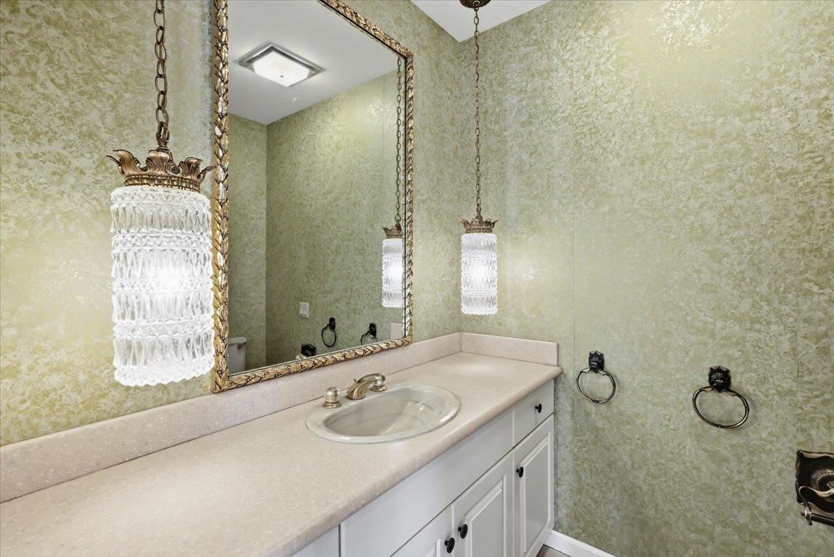 3433 South High Drive Spokane, WA 99203 - Photo 19 of 50