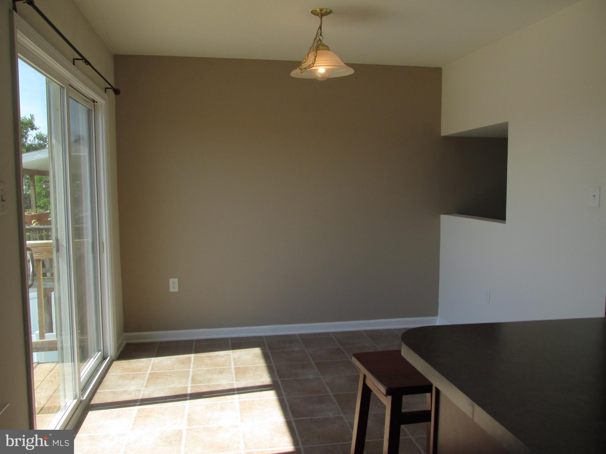192 Rumbling Rock Road Hedgesville, WV 25427 - Photo 8 of 27 Dining Room