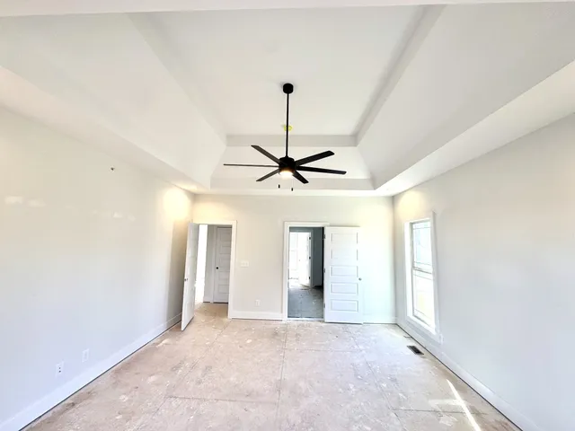 $631,500 | 406 Young Lane, Pleasant View, TN 37146