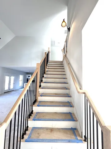 $631,500 | 406 Young Lane, Pleasant View, TN 37146