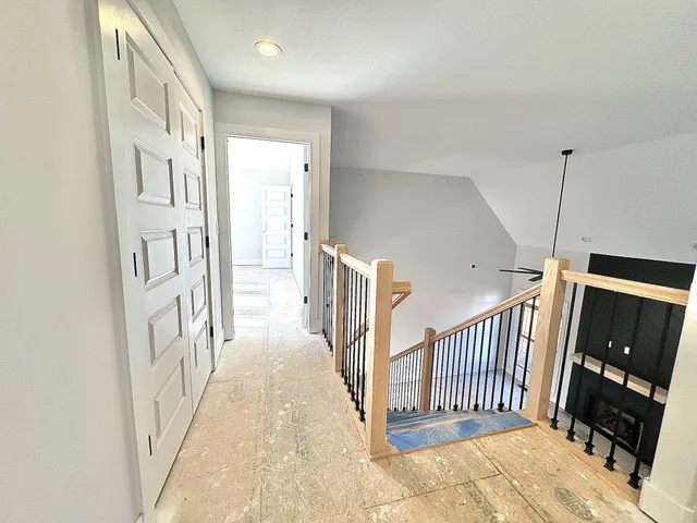 $631,500 | 406 Young Lane, Pleasant View, TN 37146