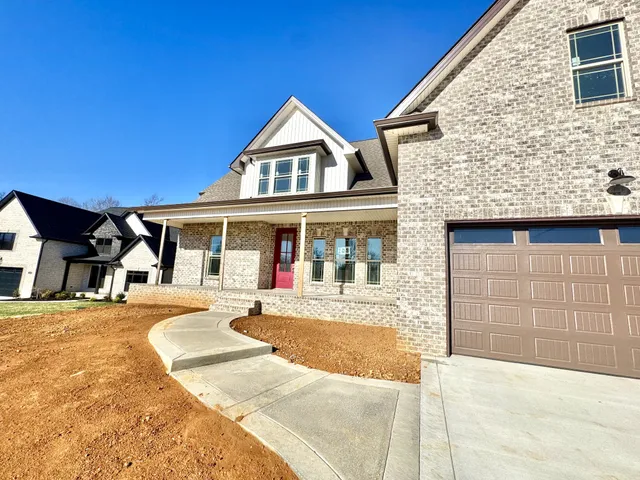 $631,500 | 406 Young Lane, Pleasant View, TN 37146