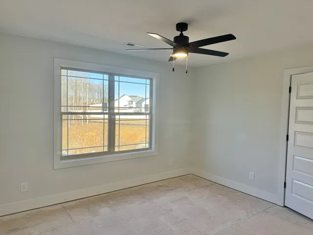 $631,500 | 406 Young Lane, Pleasant View, TN 37146