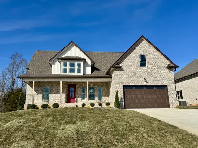 $631,500 | 406 Young Lane, Pleasant View, TN 37146
