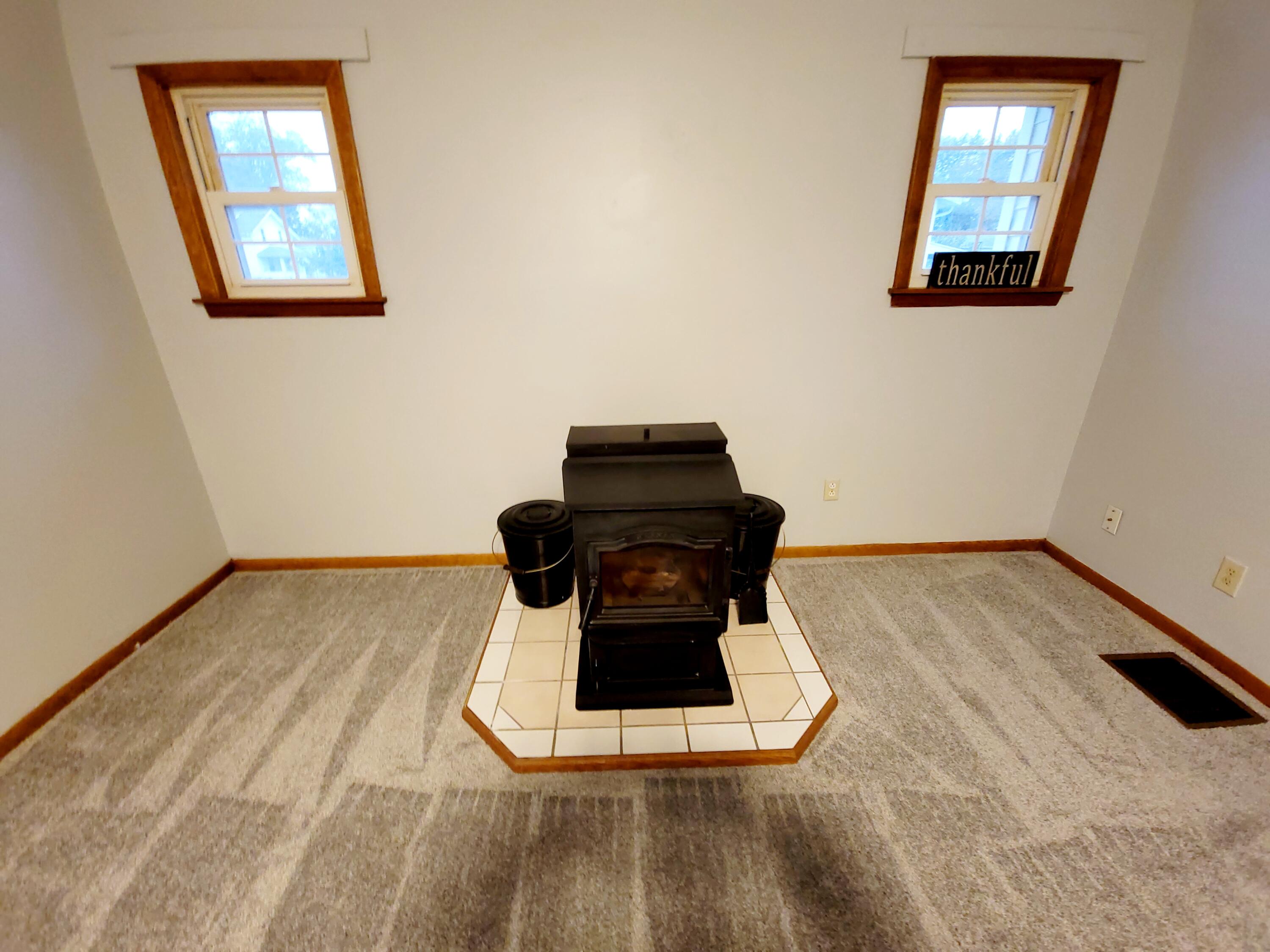 328 Bellaire Avenue Springfield, OH 45503 - Photo 10 of 37