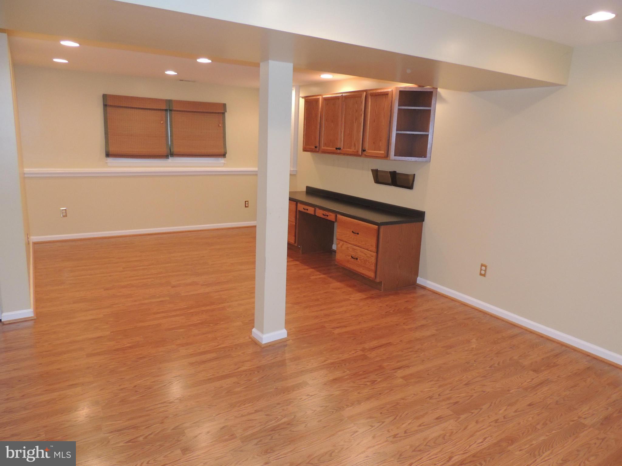 3458 Augusta Road Manchester, MD 21102 - Photo 17 of 30 Family Room
