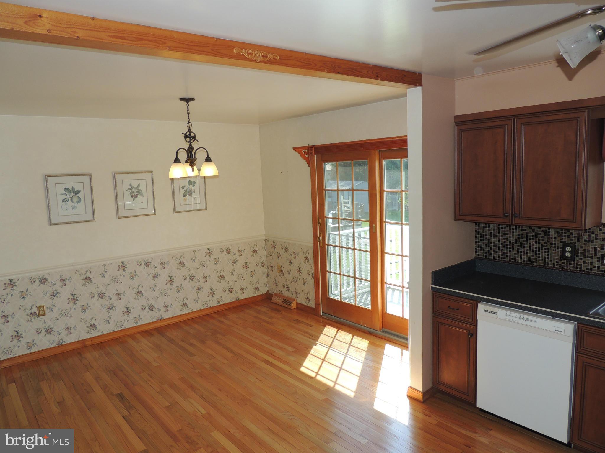 3458 Augusta Road Manchester, MD 21102 - Photo 5 of 30 Dining Room